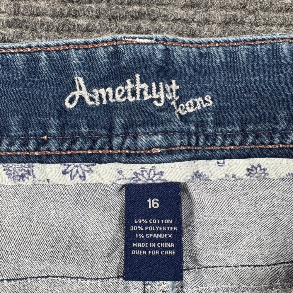 Amethyst Jeans Womens 16 Medium Wash Bootcut Embroidered Pockets Blue Denim - Picture 4 of 8